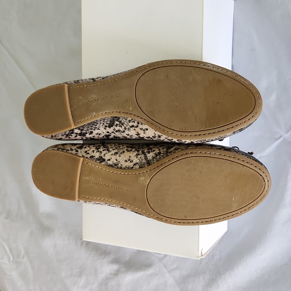 Banana Republic Ashley flat - Picture 4 of 6
